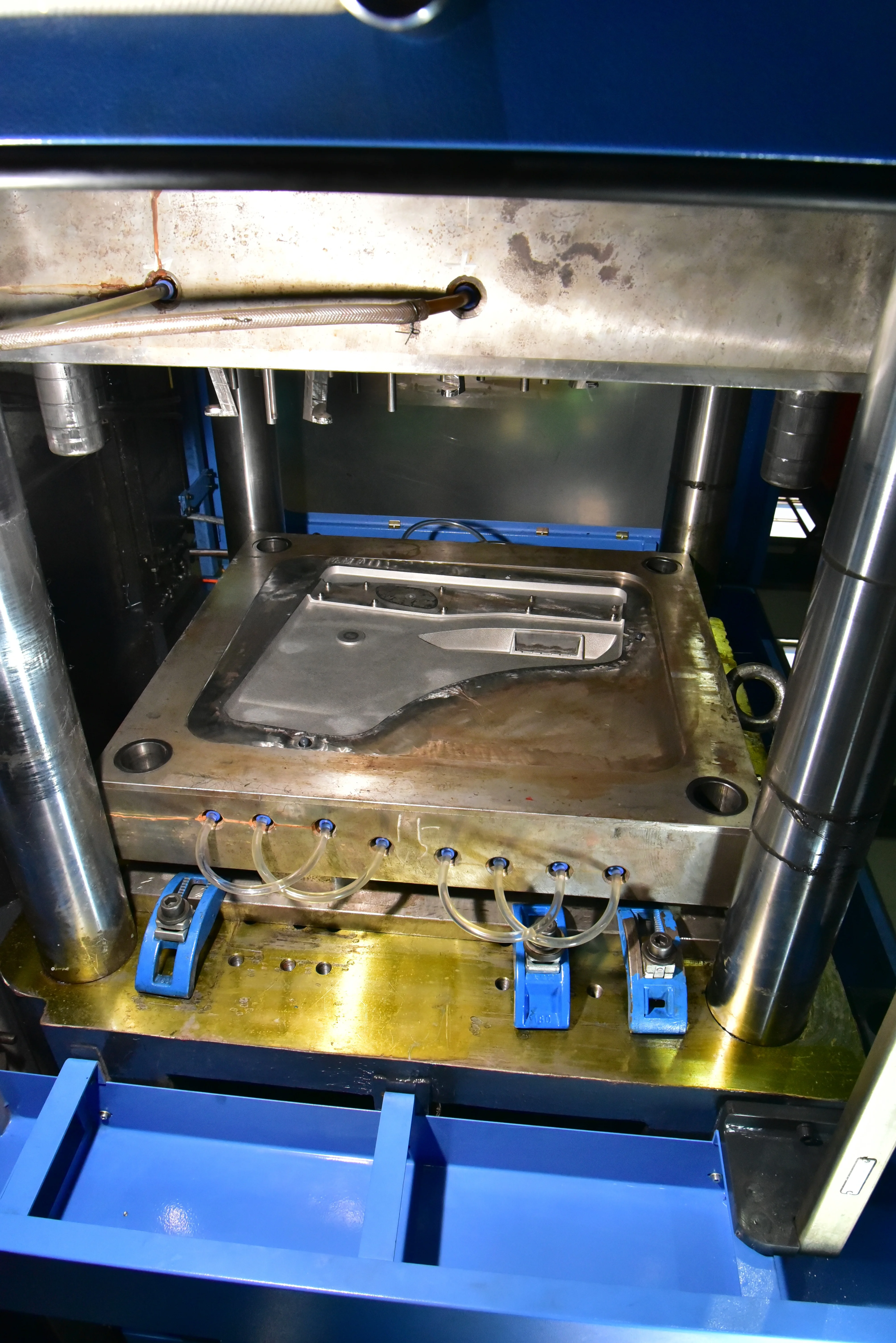 Automotive product 10